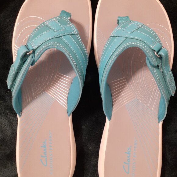 CLARKS BREEZE SEA CLOUDSTEPPERS FLIP FLP WOMEN'S SANDALS 9 M     NEW - Picture 6 of 11